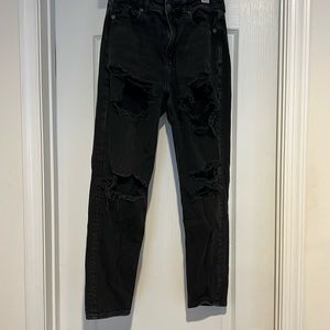 American Eagle mom jean